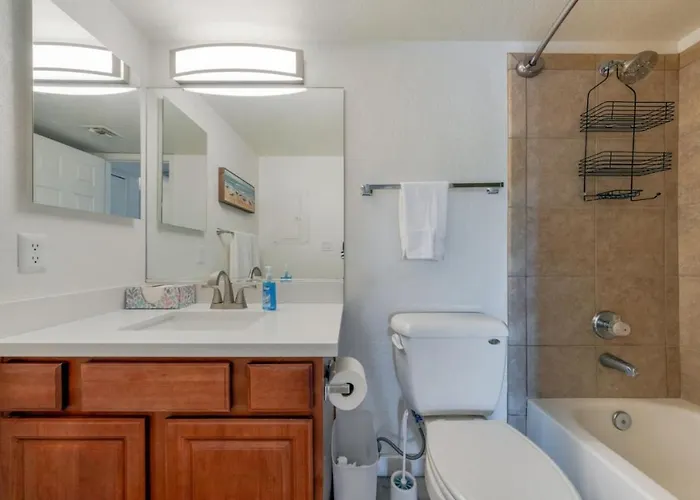 Heated Pool, East Near Sabino Canyon, 2 Bedroom 2 Ba * Tucson